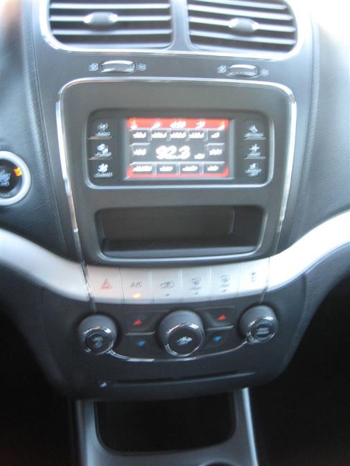 2014 Dodge Journey American Value Package 4dr SUV, available for sale in Massapequa, New York | Rite Choice Auto Inc.. Massapequa, New York 2014 Dodge Journey American Value Package 4dr SUV, available for sale in Massapequa, New York | Rite Choice Auto Inc.. Massapequa, New York