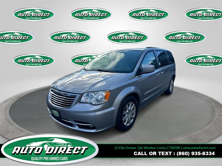 Used 2016 Chrysler Town & Country in Windsor Locks, Connecticut | Auto Direct LLC. Windsor Locks, Connecticut