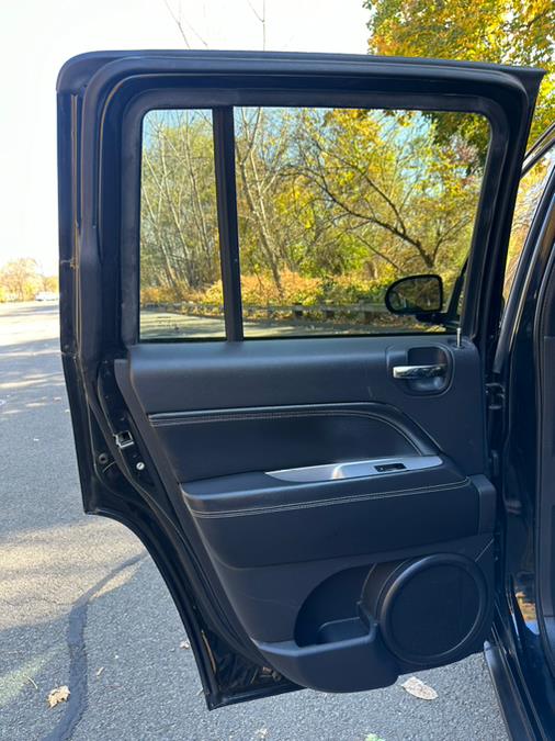 2016 Jeep Compass 4WD 4dr High Altitude Edition, available for sale in New Britain, Connecticut | Supreme Automotive. New Britain, Connecticut 2016 Jeep Compass 4WD 4dr High Altitude Edition, available for sale in New Britain, Connecticut | Supreme Automotive. New Britain, Connecticut