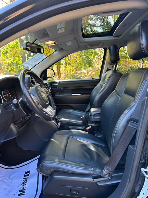 2016 Jeep Compass 4WD 4dr High Altitude Edition, available for sale in New Britain, Connecticut | Supreme Automotive. New Britain, Connecticut 2016 Jeep Compass 4WD 4dr High Altitude Edition, available for sale in New Britain, Connecticut | Supreme Automotive. New Britain, Connecticut