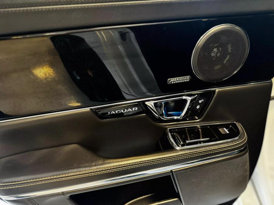 2015 Jaguar Xj XJ Sedan 4D, available for sale in Santa Ana, California | K&T Motor LLC. Santa Ana, California 2015 Jaguar Xj XJ Sedan 4D, available for sale in Santa Ana, California | K&T Motor LLC. Santa Ana, California