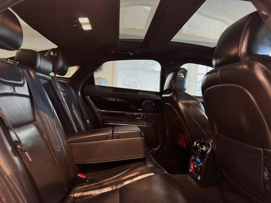 2015 Jaguar Xj XJ Sedan 4D, available for sale in Santa Ana, California | K&T Motor LLC. Santa Ana, California 2015 Jaguar Xj XJ Sedan 4D, available for sale in Santa Ana, California | K&T Motor LLC. Santa Ana, California