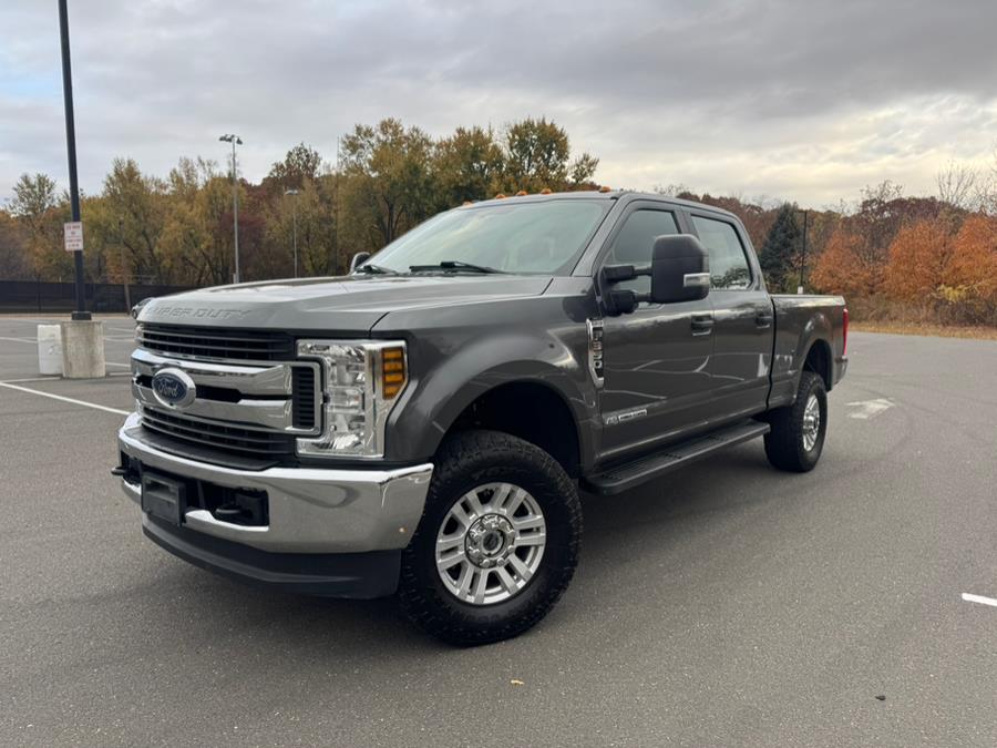 Used 2019 Ford Super Duty F-350 SRW in Waterbury, Connecticut | Platinum Auto Care. Waterbury, Connecticut