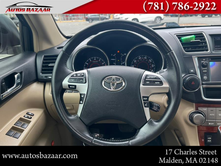 2013 Toyota Highlander FWD 4dr V6 Limited (Natl), available for sale in Malden, Massachusetts | Auto Bazaar. Malden, Massachusetts 2013 Toyota Highlander FWD 4dr V6 Limited (Natl), available for sale in Malden, Massachusetts | Auto Bazaar. Malden, Massachusetts