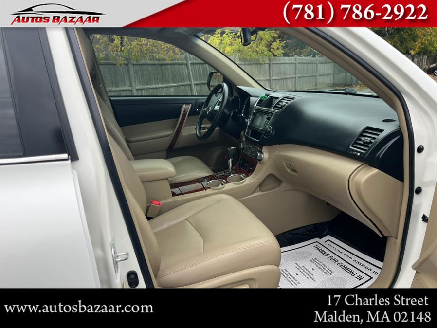 2013 Toyota Highlander FWD 4dr V6 Limited (Natl), available for sale in Malden, Massachusetts | Auto Bazaar. Malden, Massachusetts 2013 Toyota Highlander FWD 4dr V6 Limited (Natl), available for sale in Malden, Massachusetts | Auto Bazaar. Malden, Massachusetts