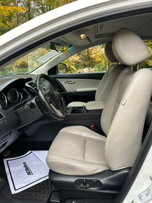 2014 Mazda CX-9 AWD 4dr Touring, available for sale in New Britain, Connecticut | Supreme Automotive. New Britain, Connecticut 2014 Mazda CX-9 AWD 4dr Touring, available for sale in New Britain, Connecticut | Supreme Automotive. New Britain, Connecticut