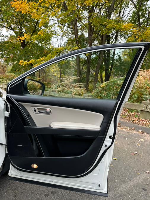 2014 Mazda CX-9 AWD 4dr Touring, available for sale in New Britain, Connecticut | Supreme Automotive. New Britain, Connecticut 2014 Mazda CX-9 AWD 4dr Touring, available for sale in New Britain, Connecticut | Supreme Automotive. New Britain, Connecticut