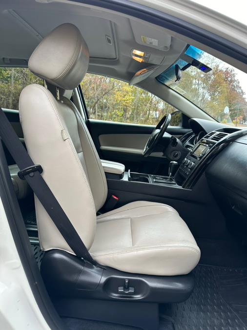 2014 Mazda CX-9 AWD 4dr Touring, available for sale in New Britain, Connecticut | Supreme Automotive. New Britain, Connecticut 2014 Mazda CX-9 AWD 4dr Touring, available for sale in New Britain, Connecticut | Supreme Automotive. New Britain, Connecticut