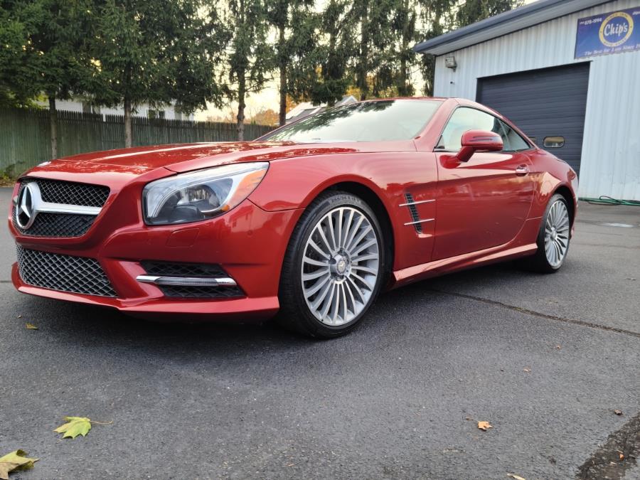 Used 2015 Mercedes-Benz SL-Class in Milford, Connecticut | Chip's Auto Sales Inc. Milford, Connecticut