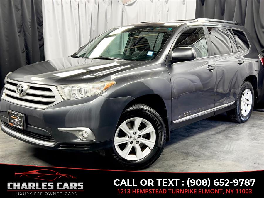 Used 2011 Toyota Highlander in Elmont, New York | Charles Cars. Elmont, New York