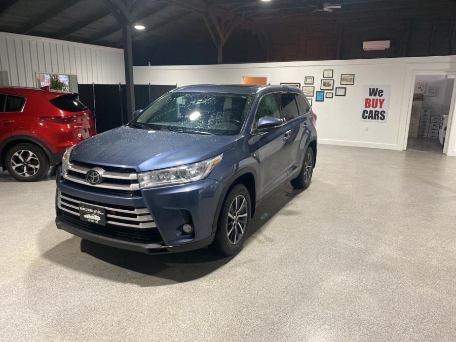 Used 2019 Toyota Highlander in Pittsfield, Maine | Maine Central Motors. Pittsfield, Maine