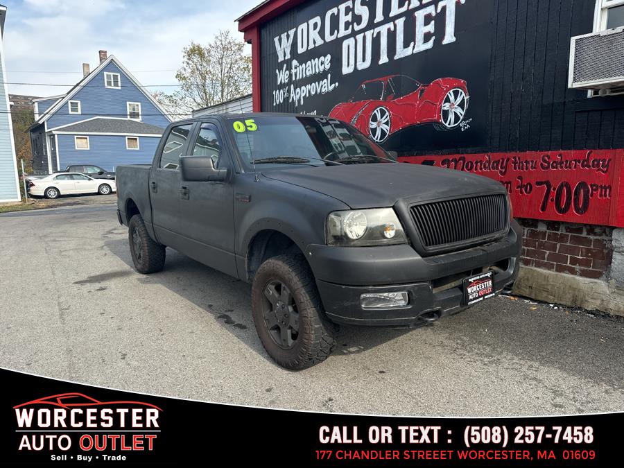 Used 2005 Ford F-150 in Worcester, Massachusetts | Worcester Auto Outlet LLC. Worcester, Massachusetts