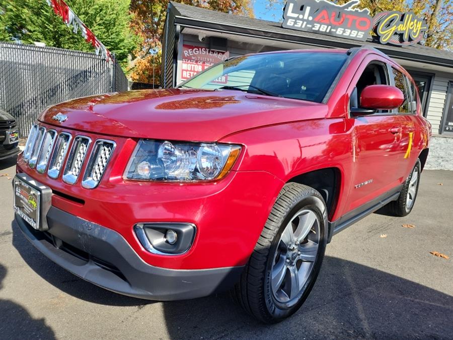 Used 2017 Jeep Compass in Islip, New York | L.I. Auto Gallery. Islip, New York