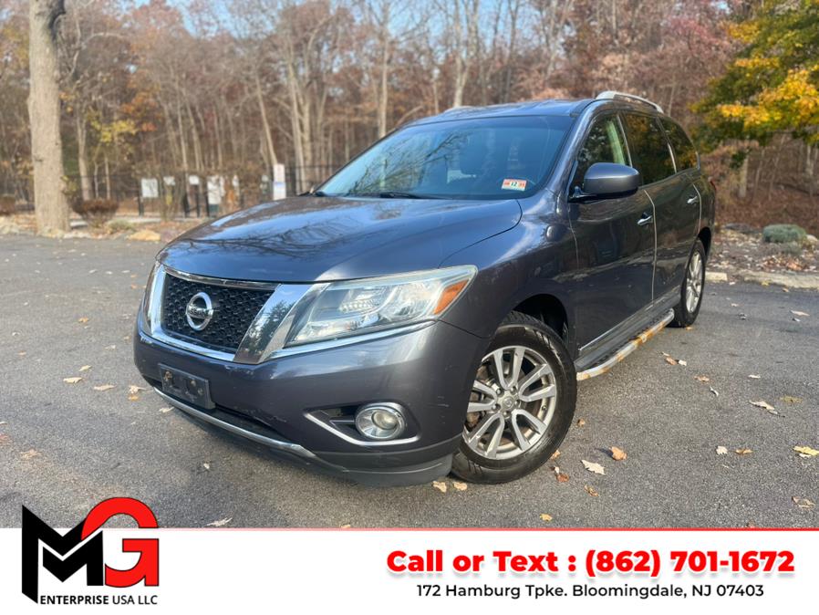 Used 2014 Nissan Pathfinder in Bloomingdale, New Jersey | MG Enterprise USA. Bloomingdale, New Jersey