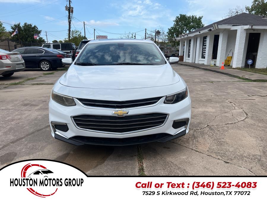 Used 2018 Chevrolet Malibu in Houston, Texas | Houston Motors Group LLC. Houston, Texas