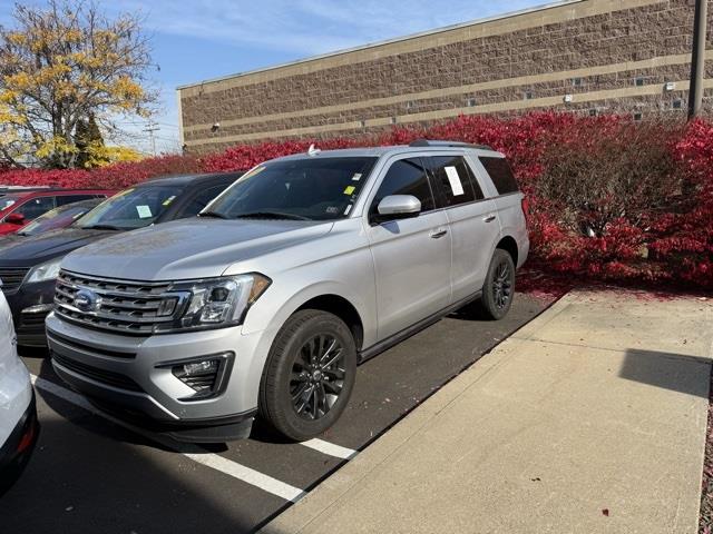 Used 2019 Ford Expedition in Stratford, Connecticut | Wiz Leasing Inc. Stratford, Connecticut