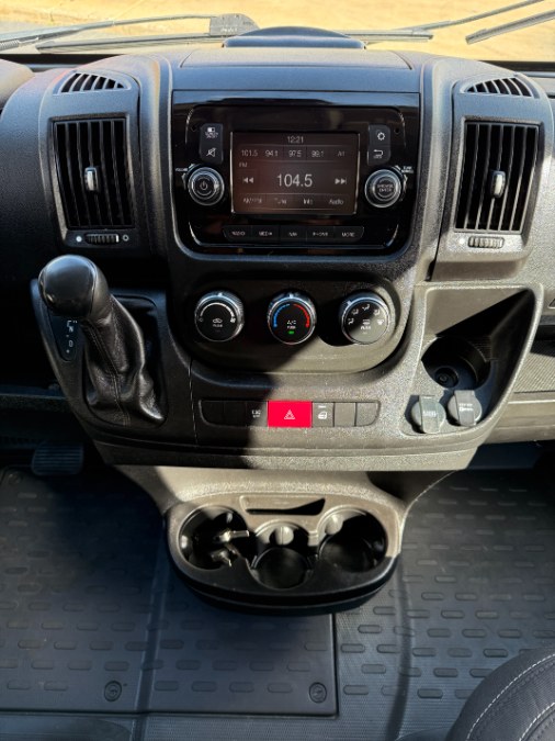 2018 RAM ProMaster Cutaway Base photo 10