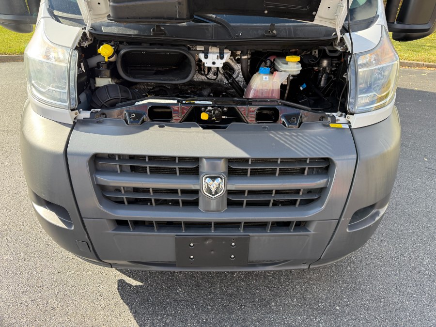 2018 RAM ProMaster Cutaway Base photo 17