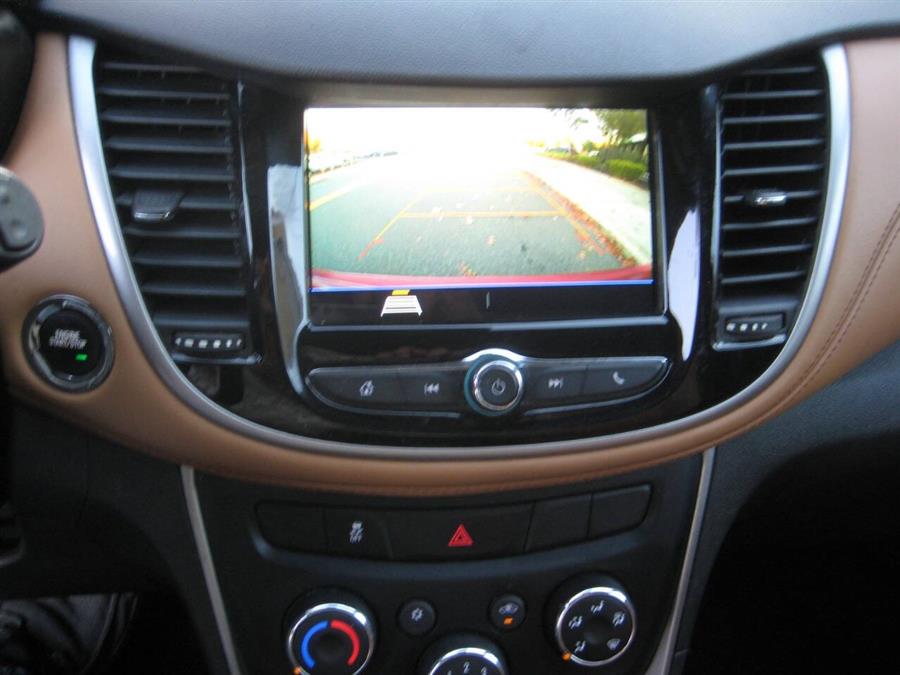 2019 Chevrolet Trax LT AWD 4dr Crossover, available for sale in Massapequa, New York | Rite Choice Auto Inc.. Massapequa, New York 2019 Chevrolet Trax LT AWD 4dr Crossover, available for sale in Massapequa, New York | Rite Choice Auto Inc.. Massapequa, New York