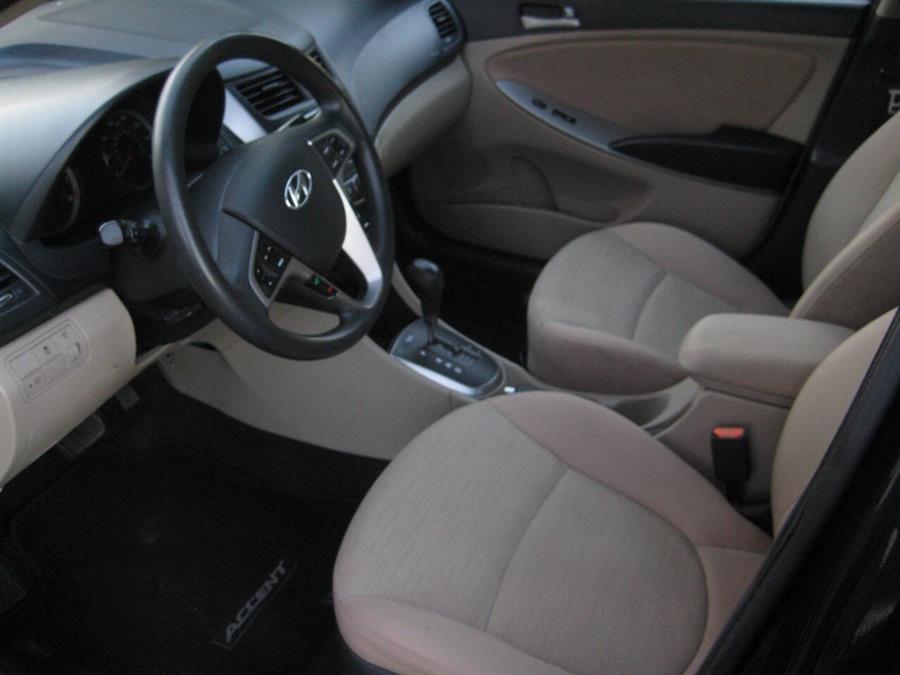 2016 Hyundai Accent SE 4dr Sedan 6A, available for sale in Massapequa, New York | Rite Choice Auto Inc.. Massapequa, New York 2016 Hyundai Accent SE 4dr Sedan 6A, available for sale in Massapequa, New York | Rite Choice Auto Inc.. Massapequa, New York