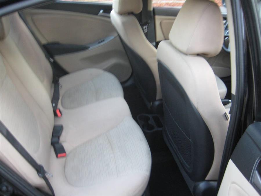 2016 Hyundai Accent SE 4dr Sedan 6A, available for sale in Massapequa, New York | Rite Choice Auto Inc.. Massapequa, New York 2016 Hyundai Accent SE 4dr Sedan 6A, available for sale in Massapequa, New York | Rite Choice Auto Inc.. Massapequa, New York