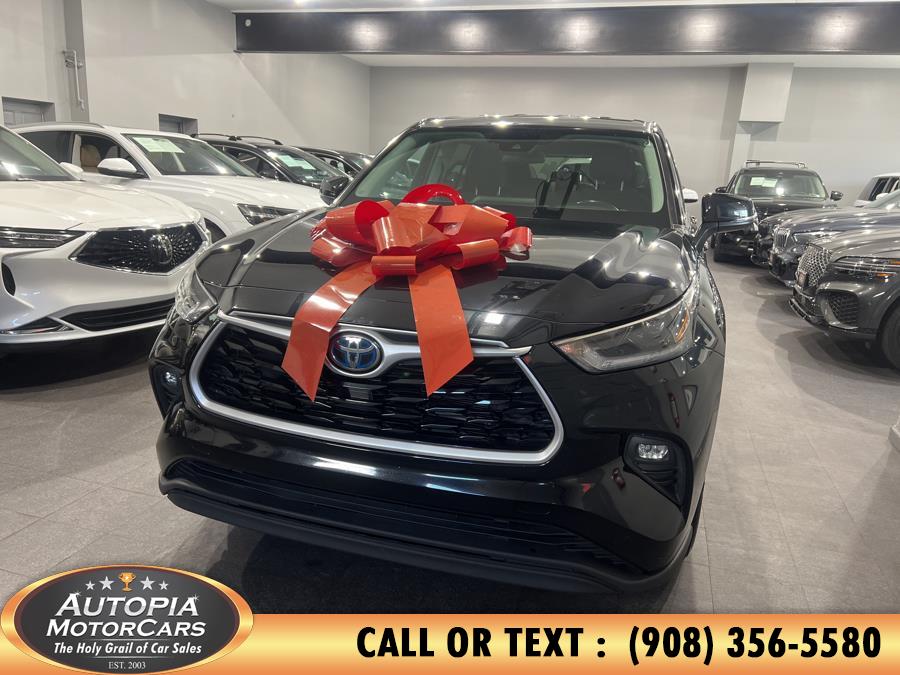 Used 2021 Toyota Highlander in Union, New Jersey | Autopia Motorcars Inc. Union, New Jersey