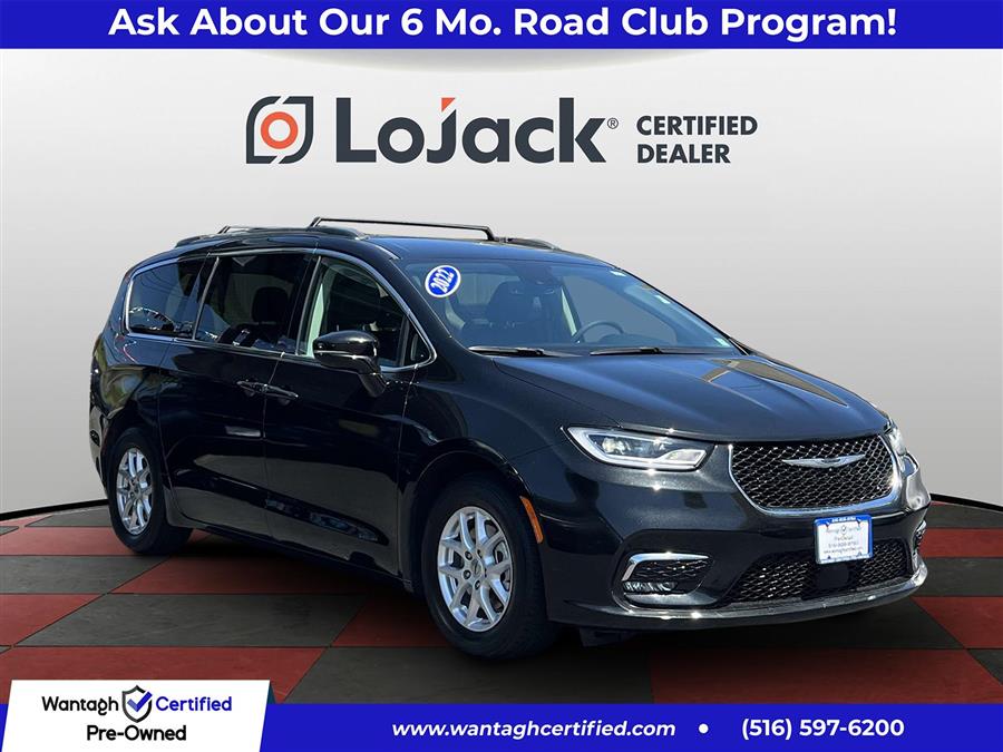 Used 2022 Chrysler Pacifica in Wantagh, New York | Wantagh Certified. Wantagh, New York