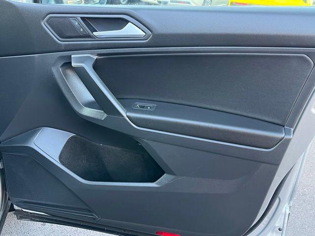 2021 Volkswagen Tiguan 2.0T SE, available for sale in Floral Park, New York | Shop Auto NY. Floral Park, New York 2021 Volkswagen Tiguan 2.0T SE, available for sale in Floral Park, New York | Shop Auto NY. Floral Park, New York