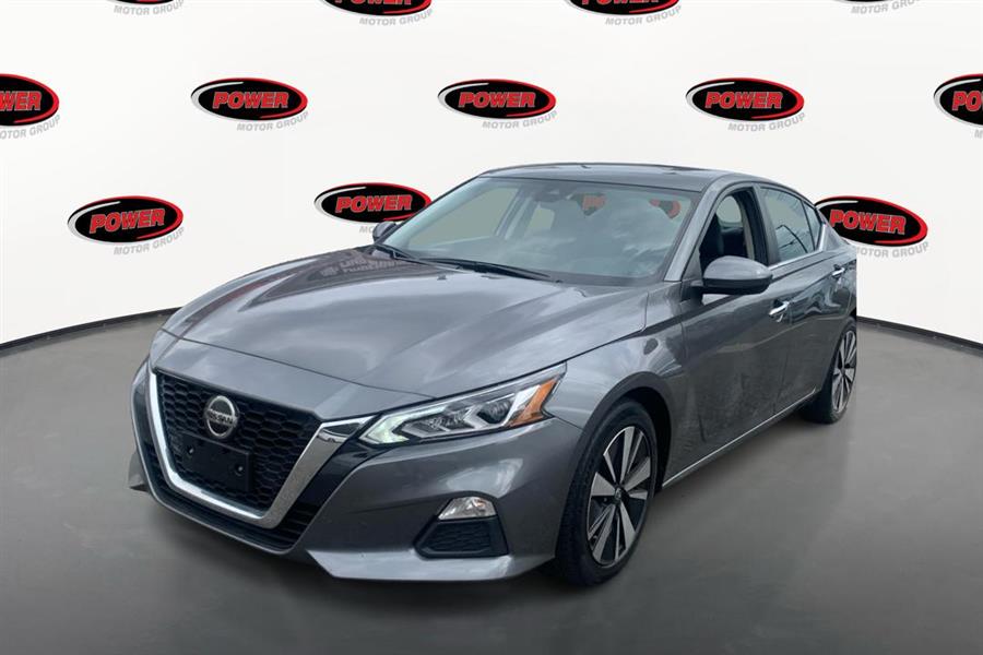 Used 2022 Nissan Altima in Lindenhurst, New York | Power Motor Group. Lindenhurst, New York