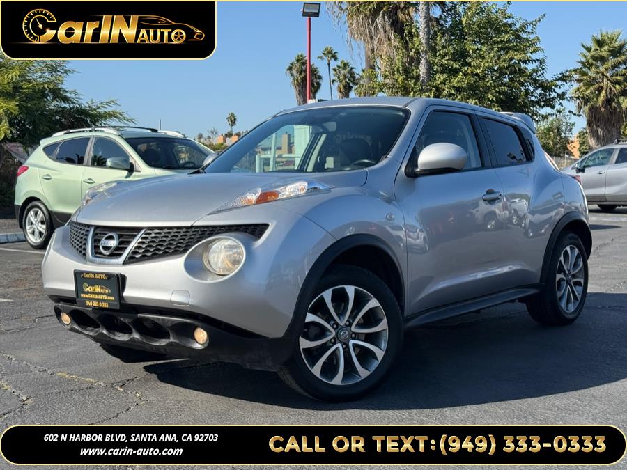 Used 2011 Nissan JUKE in Santa Ana, California | Carin Auto. Santa Ana, California