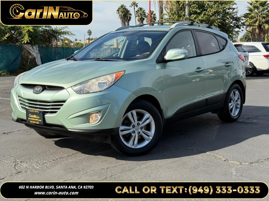 Used 2013 Hyundai Tucson in Santa Ana, California | Carin Auto. Santa Ana, California