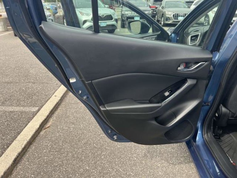 2018 Mazda Mazda3 4-Door Sport Auto, available for sale in Port Washington, New York | Sandpoint Autosales. Port Washington, New York 2018 Mazda Mazda3 4-Door Sport Auto, available for sale in Port Washington, New York | Sandpoint Autosales. Port Washington, New York