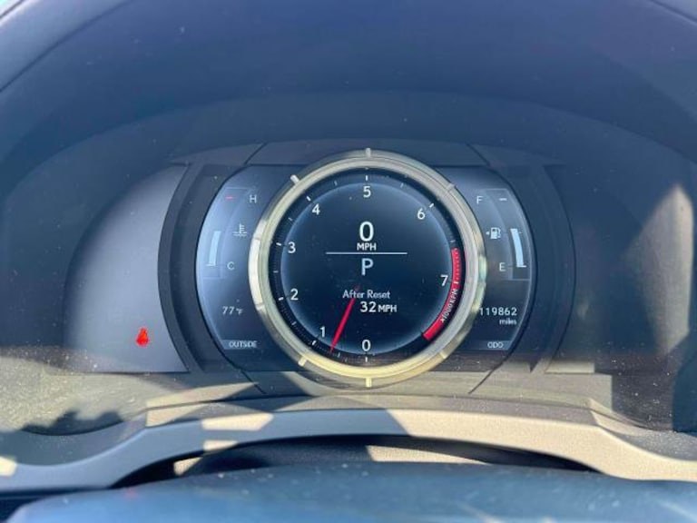 2015 Lexus IS 350 4dr Sdn AWD, available for sale in Port Washington, New York | Sandpoint Autosales. Port Washington, New York 2015 Lexus IS 350 4dr Sdn AWD, available for sale in Port Washington, New York | Sandpoint Autosales. Port Washington, New York
