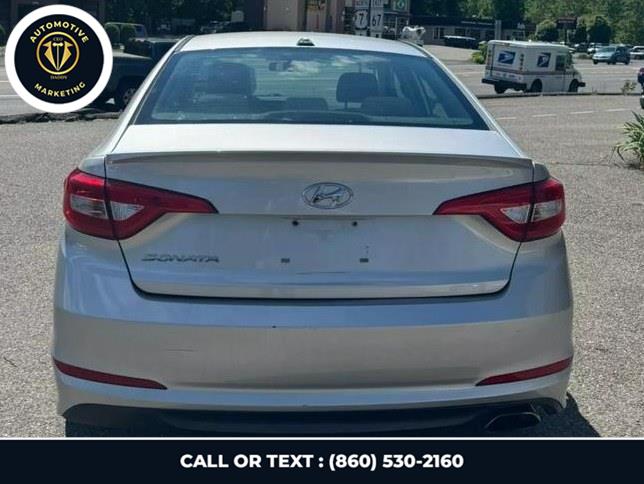 2015 Hyundai Sonata 4dr Sdn 2.4L SE PZEV, available for sale in Online only, Connecticut | CEO DADDY AUTO. Online only, Connecticut 2015 Hyundai Sonata 4dr Sdn 2.4L SE PZEV, available for sale in Online only, Connecticut | CEO DADDY AUTO. Online only, Connecticut
