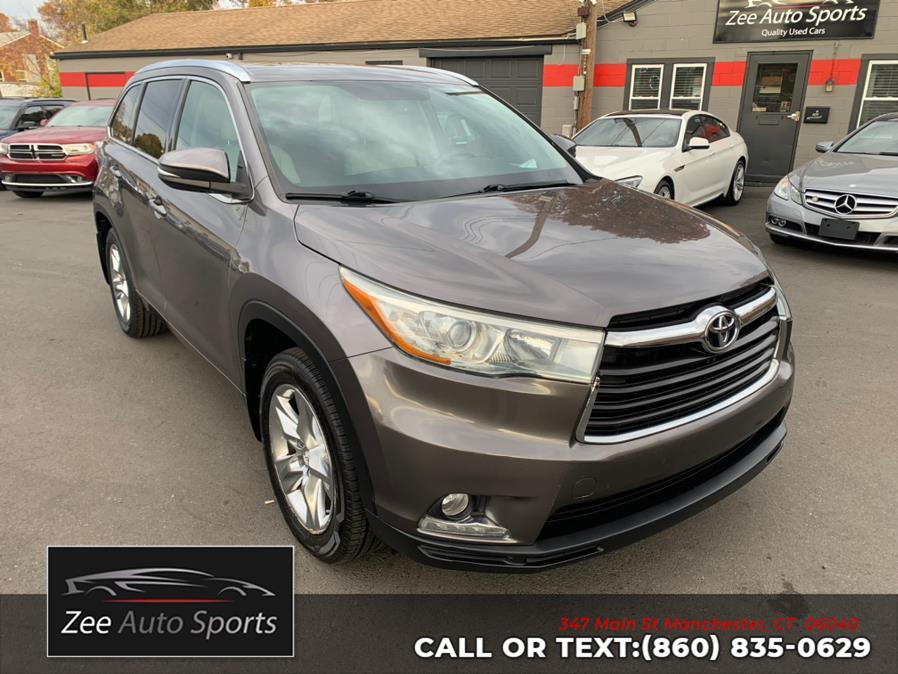 Used 2015 Toyota Highlander in Manchester, Connecticut | Zee Auto Sports. Manchester, Connecticut