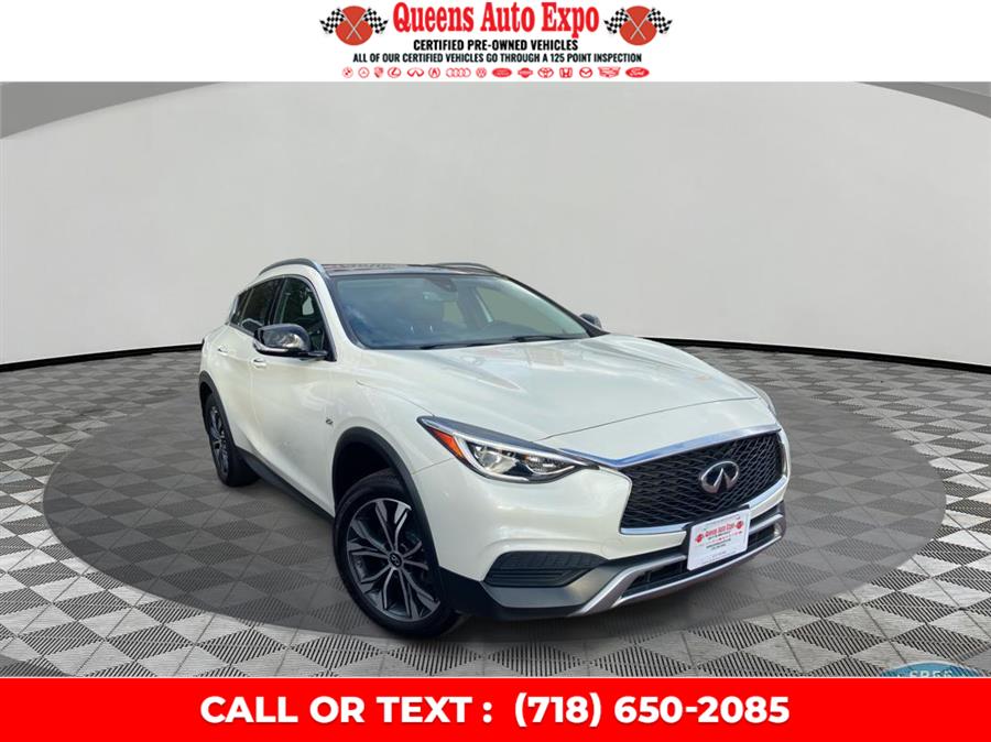 Used 2018 INFINITI QX30 in Woodside, New York | Queens Auto Expo. Woodside, New York