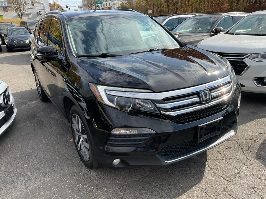 Used 2017 Honda Pilot in Waterbury, Connecticut | Jim Juliani Motors. Waterbury, Connecticut