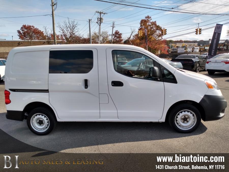 2019 Nissan NV200 S photo 3