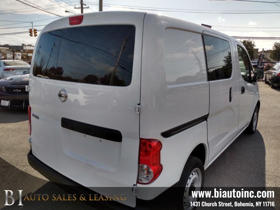 2019 Nissan NV200 S photo 4