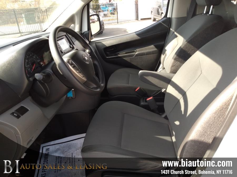 2019 Nissan NV200 S photo 21