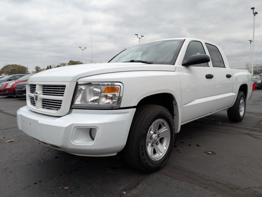 Used 2011 Dodge Dakota in Ortonville, Michigan | Marsh Auto Sales LLC. Ortonville, Michigan