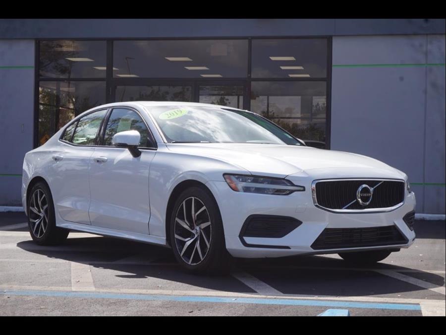 Used 2019 Volvo S60 in Fort Myers, Florida | Carlux Fort Myers. Fort Myers, Florida