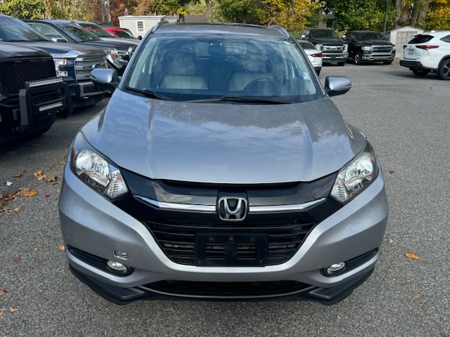 Used 2018 Honda HR-V in Huntington Station, New York | Huntington Auto Mall. Huntington Station, New York