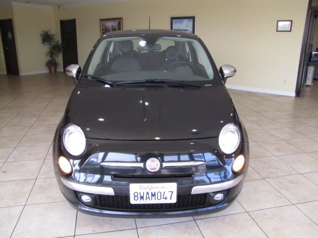 2013 FIAT 500 Lounge photo 1