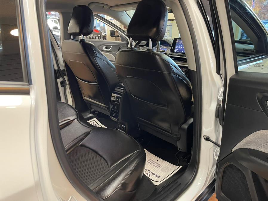 2022 Jeep Compass Latitude 4x4, available for sale in Suffern, New York | Rockland Motor Sport. Suffern, New York 2022 Jeep Compass Latitude 4x4, available for sale in Suffern, New York | Rockland Motor Sport. Suffern, New York