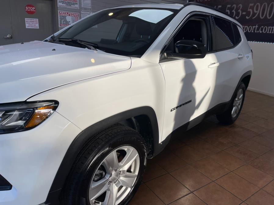2022 Jeep Compass Latitude 4x4, available for sale in Suffern, New York | Rockland Motor Sport. Suffern, New York 2022 Jeep Compass Latitude 4x4, available for sale in Suffern, New York | Rockland Motor Sport. Suffern, New York