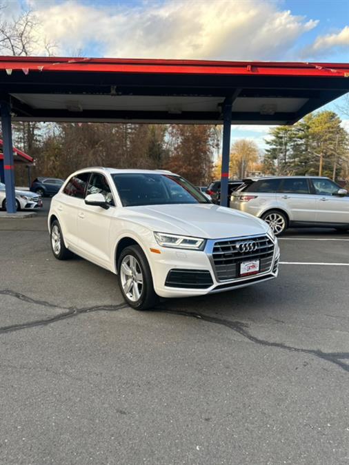 Used 2019 Audi Q5 in Windsor Locks, Connecticut | JANNA MOTORS LLC. Windsor Locks, Connecticut