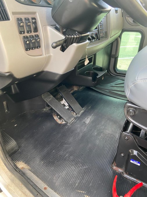 2016 PETERBILT 337 PACCAR, available for sale in Bronx, New York | Carwink USA. Bronx, New York 2016 PETERBILT 337 PACCAR, available for sale in Bronx, New York | Carwink USA. Bronx, New York