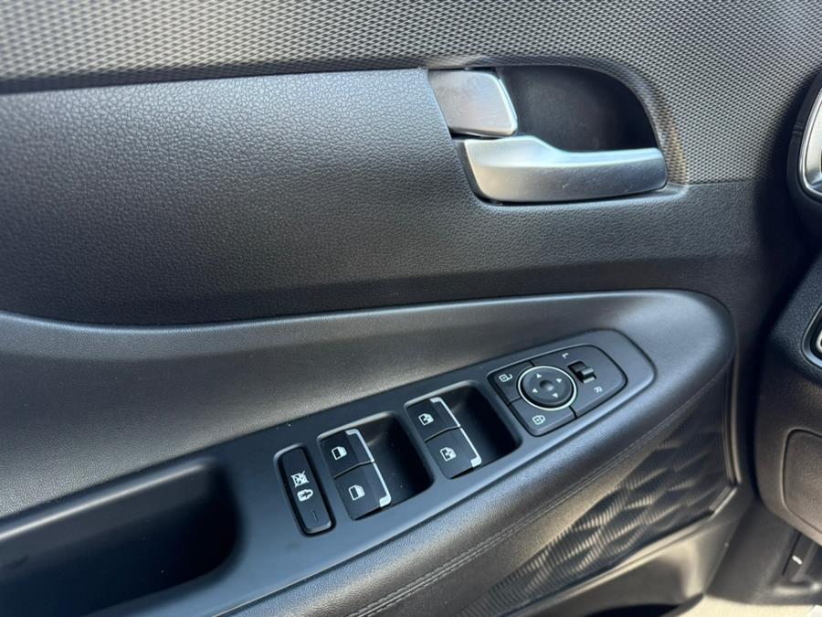 2020 Hyundai Santa Fe SEL 2.4L Auto AWD, available for sale in Union, New Jersey | Drive Auto Boutique. Union, New Jersey 2020 Hyundai Santa Fe SEL 2.4L Auto AWD, available for sale in Union, New Jersey | Drive Auto Boutique. Union, New Jersey