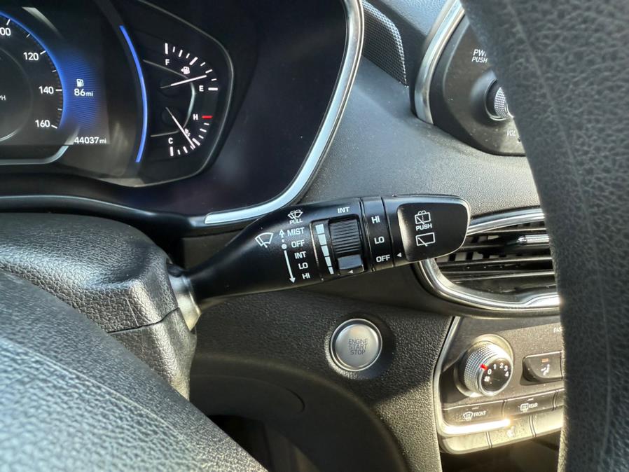 2020 Hyundai Santa Fe SEL 2.4L Auto AWD, available for sale in Union, New Jersey | Drive Auto Boutique. Union, New Jersey 2020 Hyundai Santa Fe SEL 2.4L Auto AWD, available for sale in Union, New Jersey | Drive Auto Boutique. Union, New Jersey